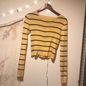 Crop top sweater